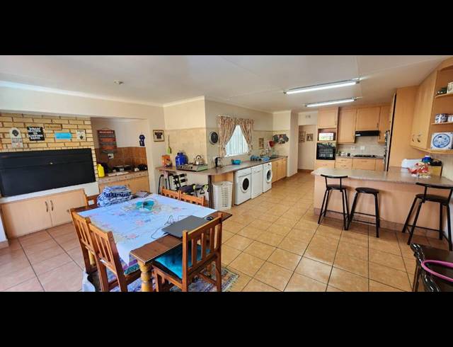 5 BEDROOM HOUSE FOR SALE IN BRACKENDOWNS